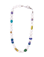 Load image into Gallery viewer, Pearl choker with African trade beads
